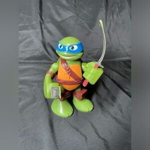 2014 Viacom TMNT LEONARDO 6'' Interactive Figure Teenage Mutant Ninja Turtles PC
